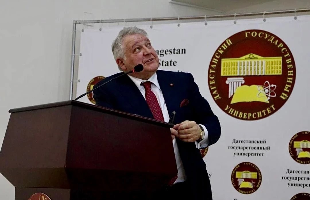 Заслуженная награда: почётный профессор ДГУ Михаил Ковальчук— Герой Труда России