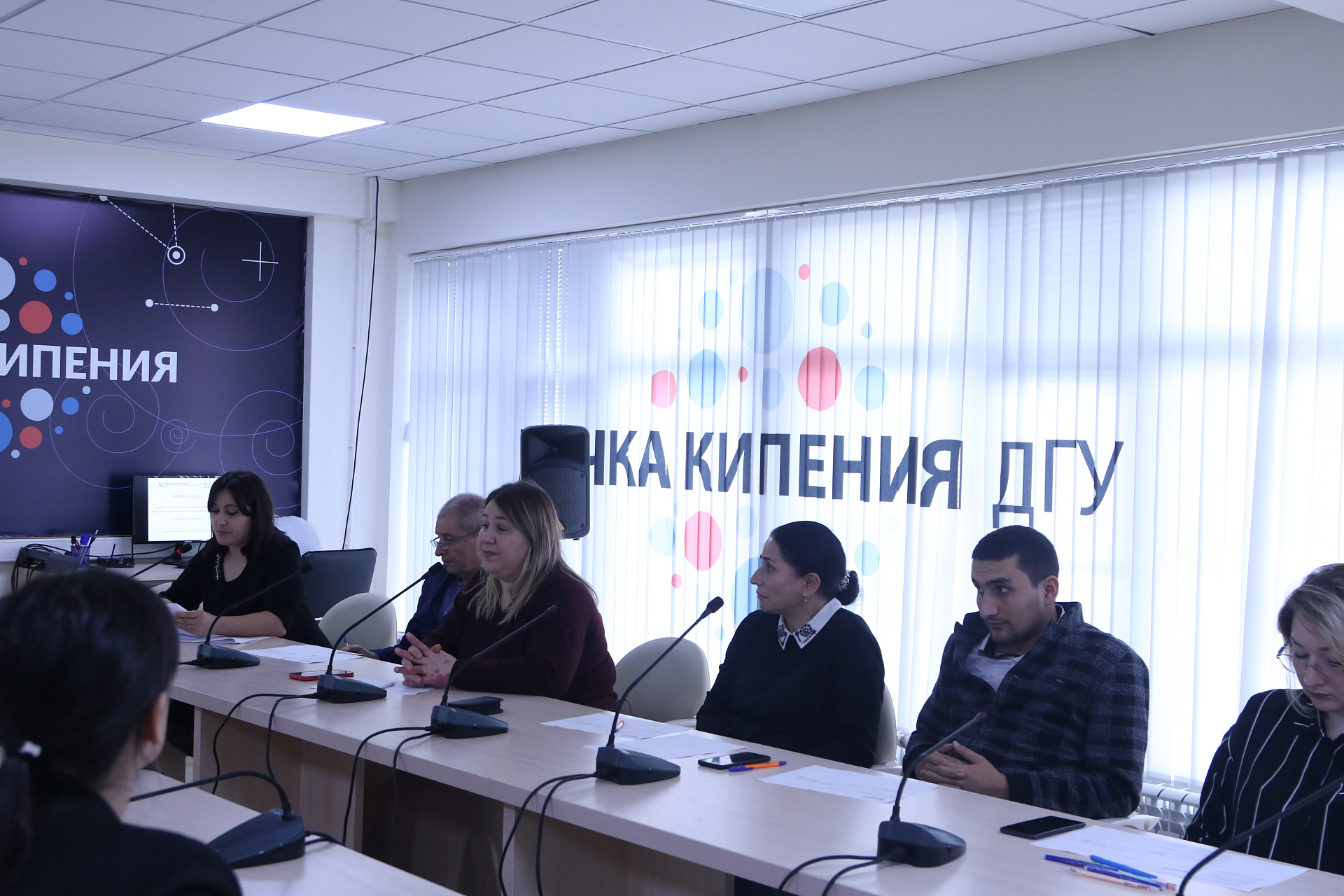 Полуфинал конкурса «Умник» прошел в ДГУ