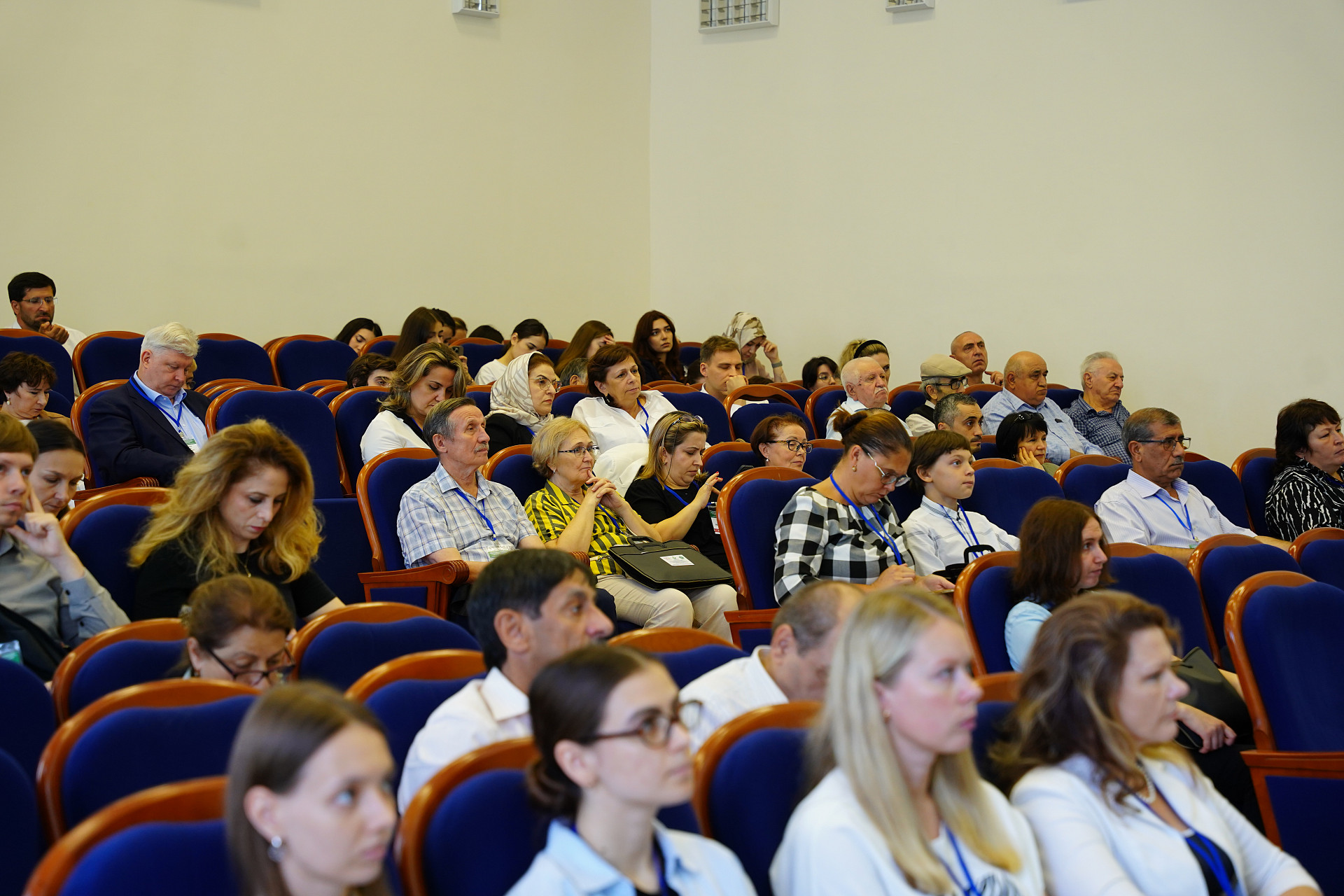 В ДГУ стартовала IV Всероссийская научная конференция «Закономерности распространения, воспроизведения и адаптации растений и животных» 